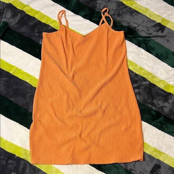Vans Dresses & Skirts - Vans Orange Textured Dress Size S